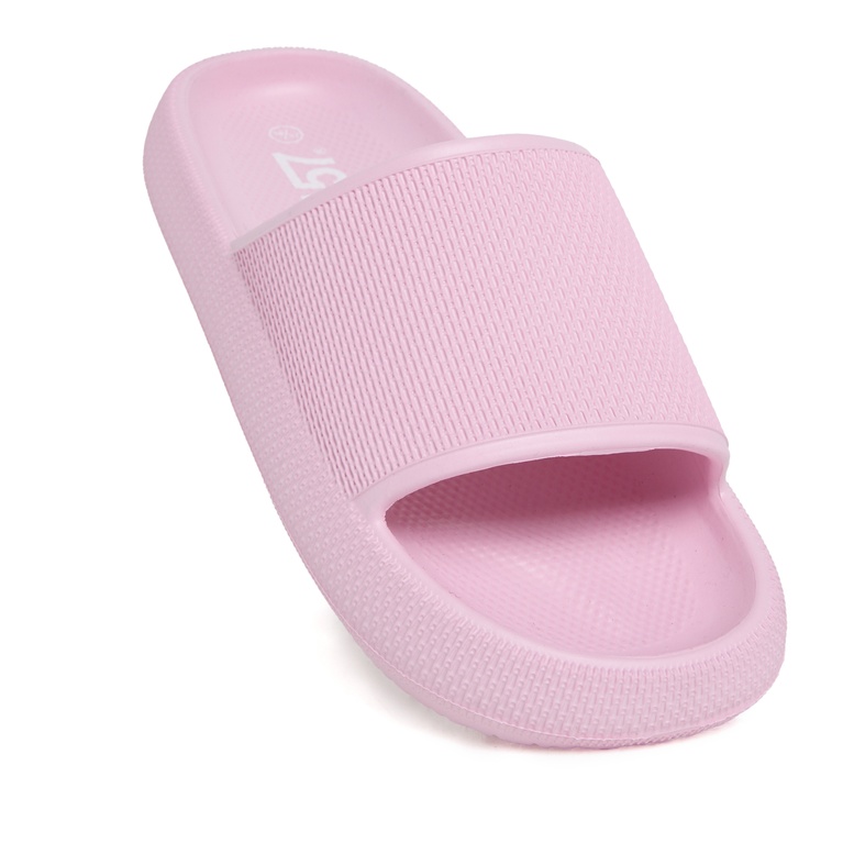 Rantatohveli "Chunky Slipper" 
